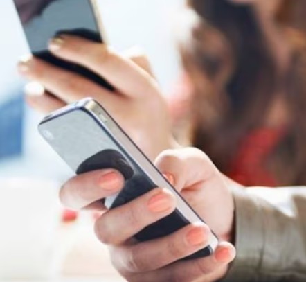 देवियों और सज्जनों... फोन लगाते ही आज से नहीं सुनाएगी देगी अमिताभ बच्चन की ये आवाज, जानिए इसकी वजह