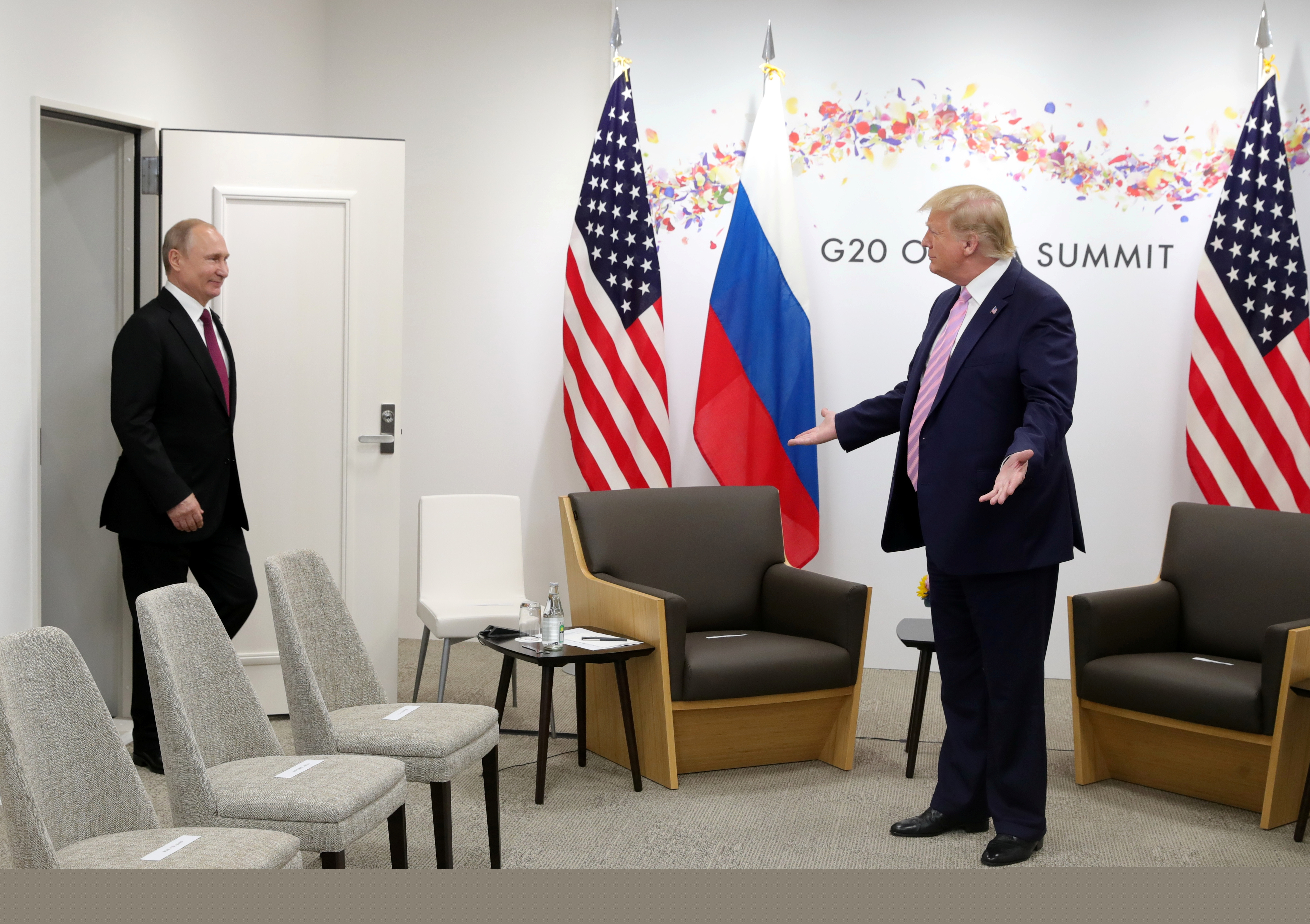 Russia Faces Tariffs In 10 Days If No Progress On Ending Ukraine War, Warns Trump Russia Faces Tariffs In 10 Days If No Progress On Ending Ukraine War, Warns Trump