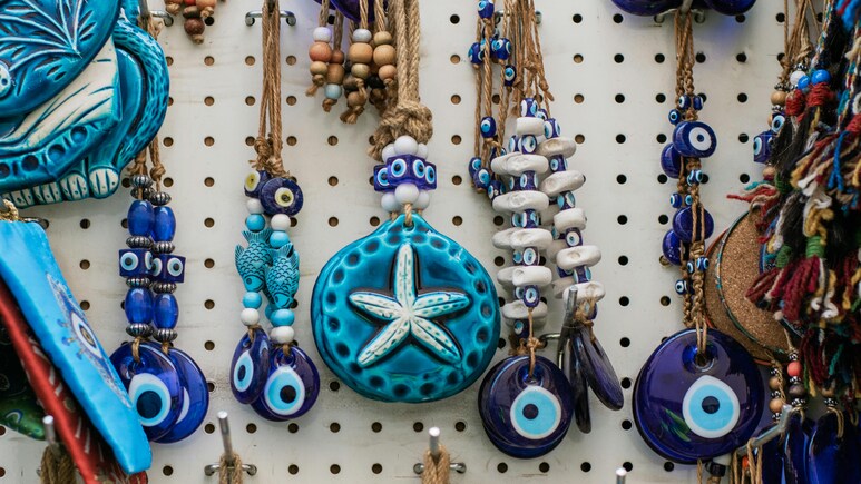 अब नहीं लगेगी आपके सुन्दर घर को बुरी नज़र! कम Price में घर में टांग लें ये Stylish Wall Hanging Evil Eye अब नहीं लगेगी आपके सुन्दर घर को बुरी नज़र! कम Price में घर में टांग लें ये Stylish Wall Hanging Evil Eye