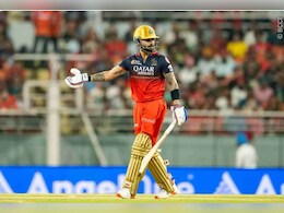 RCB vs PBKS, Final: कोहली ने रच दिया इतिहास, दोस्त गब्बर को पछाड़ कर बने  इस सुपर रिकॉर्ड के बॉस RCB vs PBKS, Final: कोहली ने रच दिया इतिहास, दोस्त गब्बर को पछाड़ कर बने  इस सुपर रिकॉर्ड के बॉस