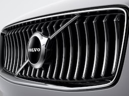 Volvo Suspends U.S. Car Production Amid Parts Shortage