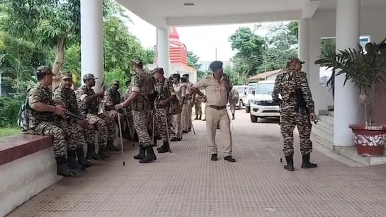 Bihar के गैंगस्टर की अस्पताल में हत्या के आरोप में एक व्यक्ति गिरफ्तार, सभी आरोपियों की पहचान हो गई: 4 अगरतला में हिरासत में मौत से आक्रोश, परिवार ने पुलिस पर हमले का आरोप लगाया