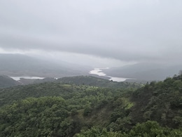 Satara News : सातारा जिल्ह्यातील पर्यटन स्थळांवरील बंदी हटवली, मात्र प्रशासनाचे कडक निर्देश Satara News : सातारा जिल्ह्यातील पर्यटन स्थळांवरील बंदी हटवली, मात्र प्रशासनाचे कडक निर्देश