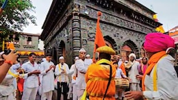 Pune Palkhi 2025 : देहूनगरीत विठ्ठलाच्या नामाचा जयघोष, तुकाराम महाराज पालखीचं प्रस्थान; कसा असेल पालखीमार्ग?