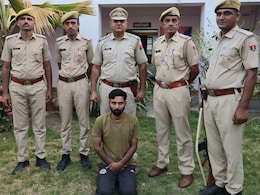 20 महीने से फरार गैंगस्टर रघु गिरफ्तार, बाड़मेर पुलिस और नागपुर ATS ने की बड़ी कार्रवाई 20 महीने से फरार गैंगस्टर रघु गिरफ्तार, बाड़मेर पुलिस और नागपुर ATS ने की बड़ी कार्रवाई