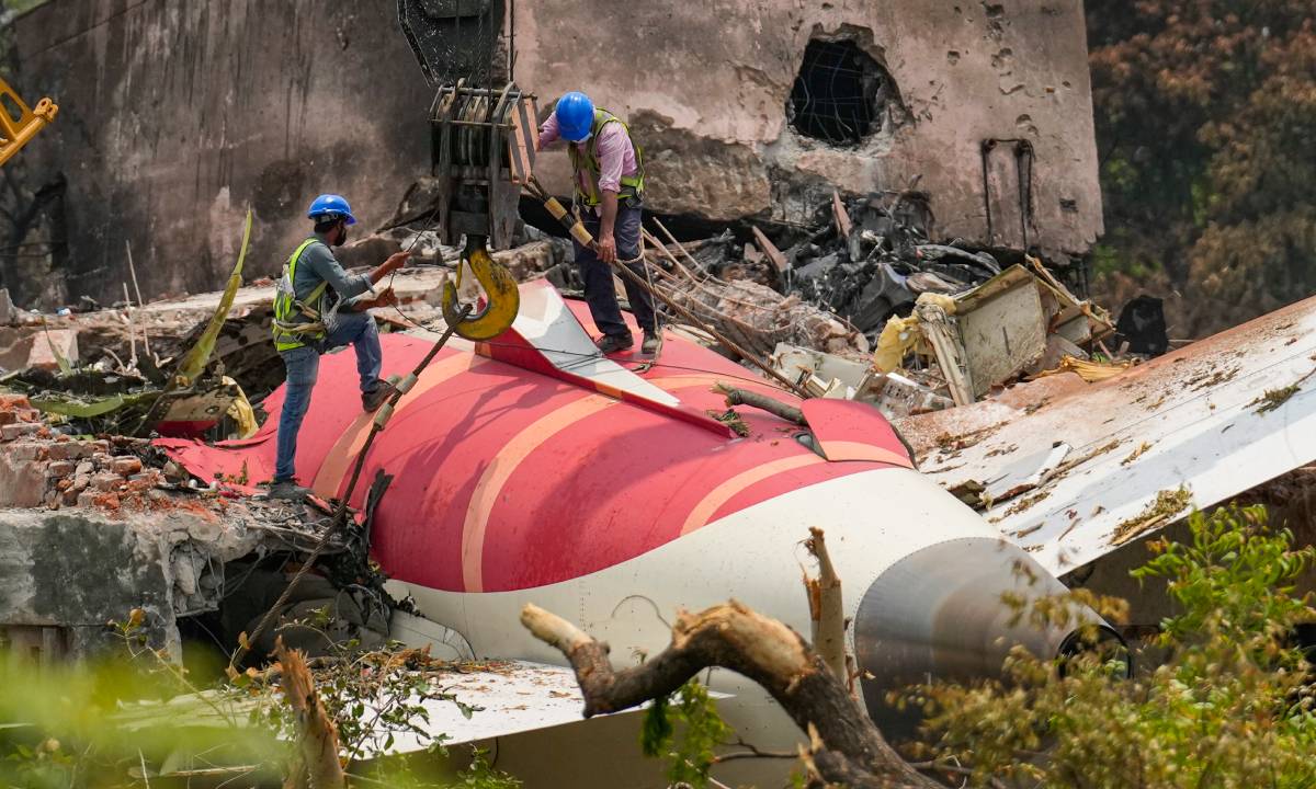 New Air India Crash Details As US Media Accesses Last Pilot Conversation