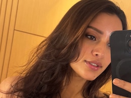 Triptii Dimri's Mirror Selfie Is a Lesson in Minimal Glam Triptii Dimri's Mirror Selfie Is a Lesson in Minimal Glam