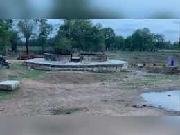 शर्मनाक! सरकारी कुएं से पानी भरने पर रोक, दलितों ने मांगा इंसाफ