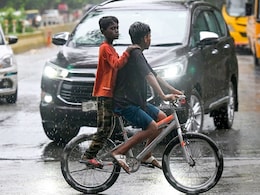 Rajasthan Weather: राजस्थान में प्री-मानसून की दस्तक! गर्मी से राहत, अगले 4 दिन तक मौसम रहेगा सुहाना Rajasthan Weather: राजस्थान में प्री-मानसून की दस्तक! गर्मी से राहत, अगले 4 दिन तक मौसम रहेगा सुहाना