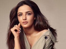 Jasmin Bhasin's LOL Reply To Troll Accusing Her Of Getting Lip Injections: "Injection Nahi Filter" Jasmin Bhasin's LOL Reply To Troll Accusing Her Of Getting Lip Injections: "Injection Nahi Filter"