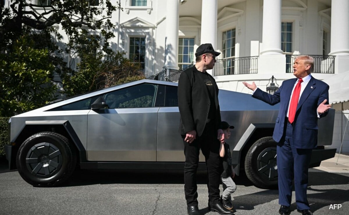 Trump-Musk Feud: Tesla Now Worst-Performing Stock, Loses $380 Billion In  2025
