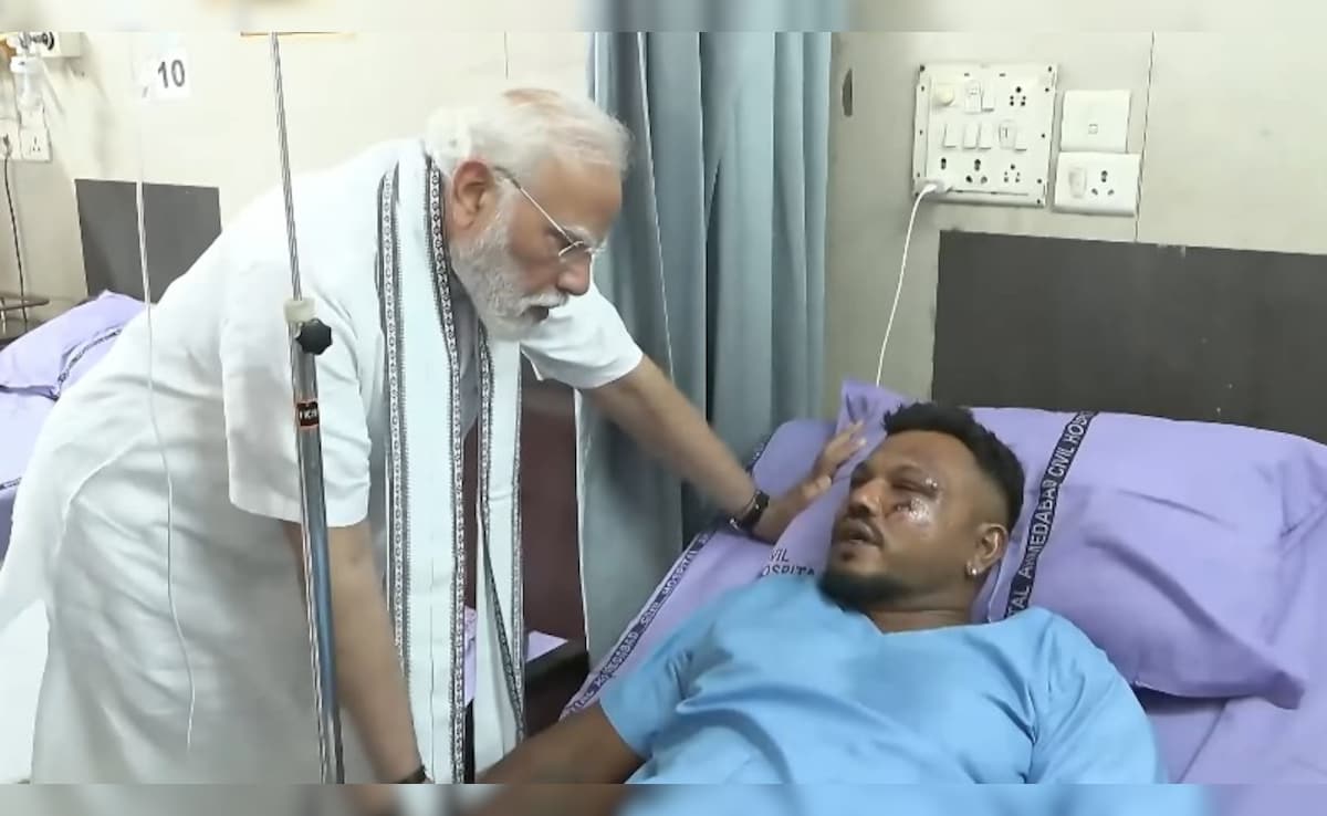 PM Modi later visited the city civil hospital, where he spoke to Vishwas Kumar Ramesh, the lone survivor of the crash. PM Modi later visited the city civil hospital, where he spoke to Vishwas Kumar Ramesh, the lone survivor of the crash.