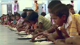 Palanhar Yojana 2025: बच्&zwj;चों को पालने के ल&zwj;िए सरकार देती रुपए, जानें क&zwj;िसे म&zwj;िलता है लाभ और कैसे करें अप्&zwj;लाई