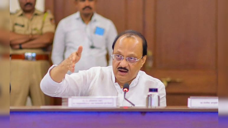 Ajit Pawar News: "आम्ही का जावं तुमच्यापाशी?" अजित पवारांना खोचक सवाल, 'त्या' बॅनरची राज्यात चर्चा!