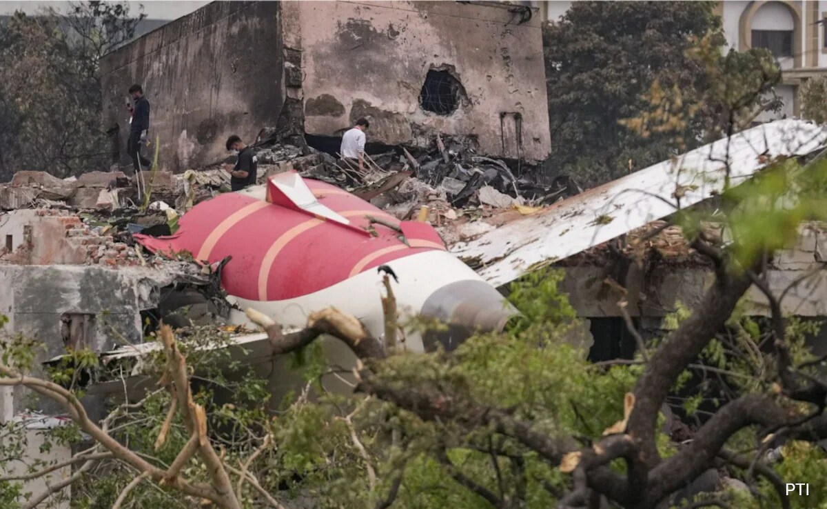 Vadodara Bhavik Maheshwari 26 имаше обикновен съдебен брак в града