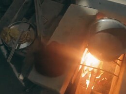 Beed News : परळी वैद्यनाथाच्या मंदिर परिसरात मटण, ऑम्लेट शिजवल्याचा प्रकार; भाविकांचा संताप