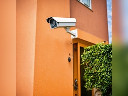 अब घर, ऑफिस रहेगा एकदम सेफ, आ गए हैं ये बजट फ्रेंडली Safety Camera अब घर, ऑफिस रहेगा एकदम सेफ, आ गए हैं ये बजट फ्रेंडली Safety Camera