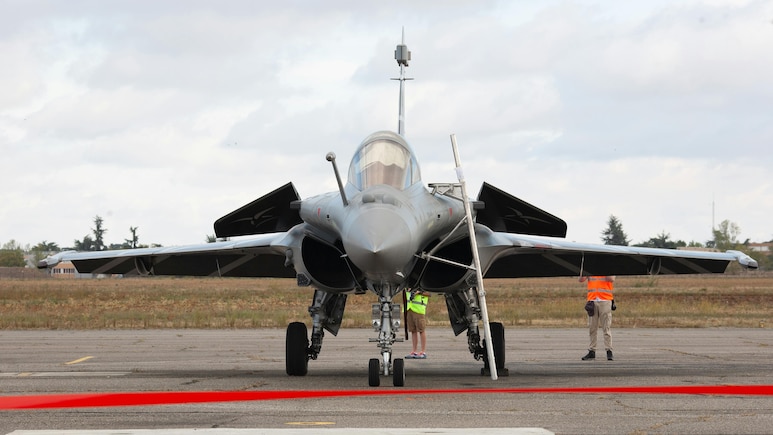 Rafale Deal Won't Slow Tejas Mark 1A Development, Says Defence Secretary