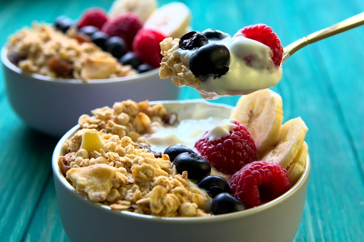 AIIMS-Trained Doctor Shares 5 Foods He Avoids For Better Gut Health
