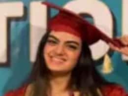 ये है मोहब्बतें की रूही हो गई बारहवीं पास, 100 में से लाई इतने नंबर आप भी कहेंगे ये तो टॉपर निकली ये है मोहब्बतें की रूही हो गई बारहवीं पास, 100 में से लाई इतने नंबर आप भी कहेंगे ये तो टॉपर निकली