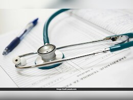 मेडिकल डिवाइस से जुड़ी घटनाओं पर सरकार की पैनी नजर, मरीज को नुकसान होने पर जांच करेंगे मेडिकल कॉलेज मेडिकल डिवाइस से जुड़ी घटनाओं पर सरकार की पैनी नजर, मरीज को नुकसान होने पर जांच करेंगे मेडिकल कॉलेज