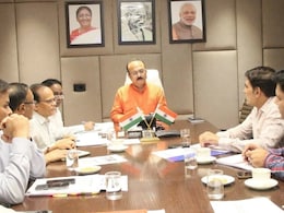 Delhi Power Minister Holds Review Meet As Peak Power Demand Rises Delhi Power Minister Holds Review Meet As Peak Power Demand Rises