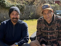 85 साल के बाद एक्टिंग करते दिखे धर्मेंद्र तो सनी देओल ने दिया रिएक्शन, पापा के लिए बोले- फिर से धमाल मचाने वाले हैं 85 साल के बाद एक्टिंग करते दिखे धर्मेंद्र तो सनी देओल ने दिया रिएक्शन, पापा के लिए बोले- फिर से धमाल मचाने वाले हैं