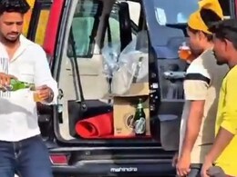 Video: Rajasthan Influencers Distribute Beer Among Public On Ekadashi, 7 Arrested Video: Rajasthan Influencers Distribute Beer Among Public On Ekadashi, 7 Arrested