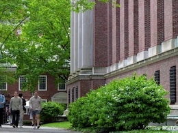 US Court Extends Pause On Trump Bid To Block Harvard Foreign Students US Court Extends Pause On Trump Bid To Block Harvard Foreign Students