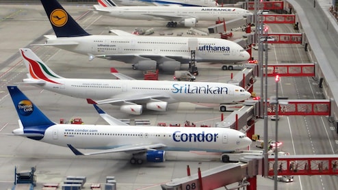 How Old Is The Plane You Are Flying On? You Can Check It In Under A Minute