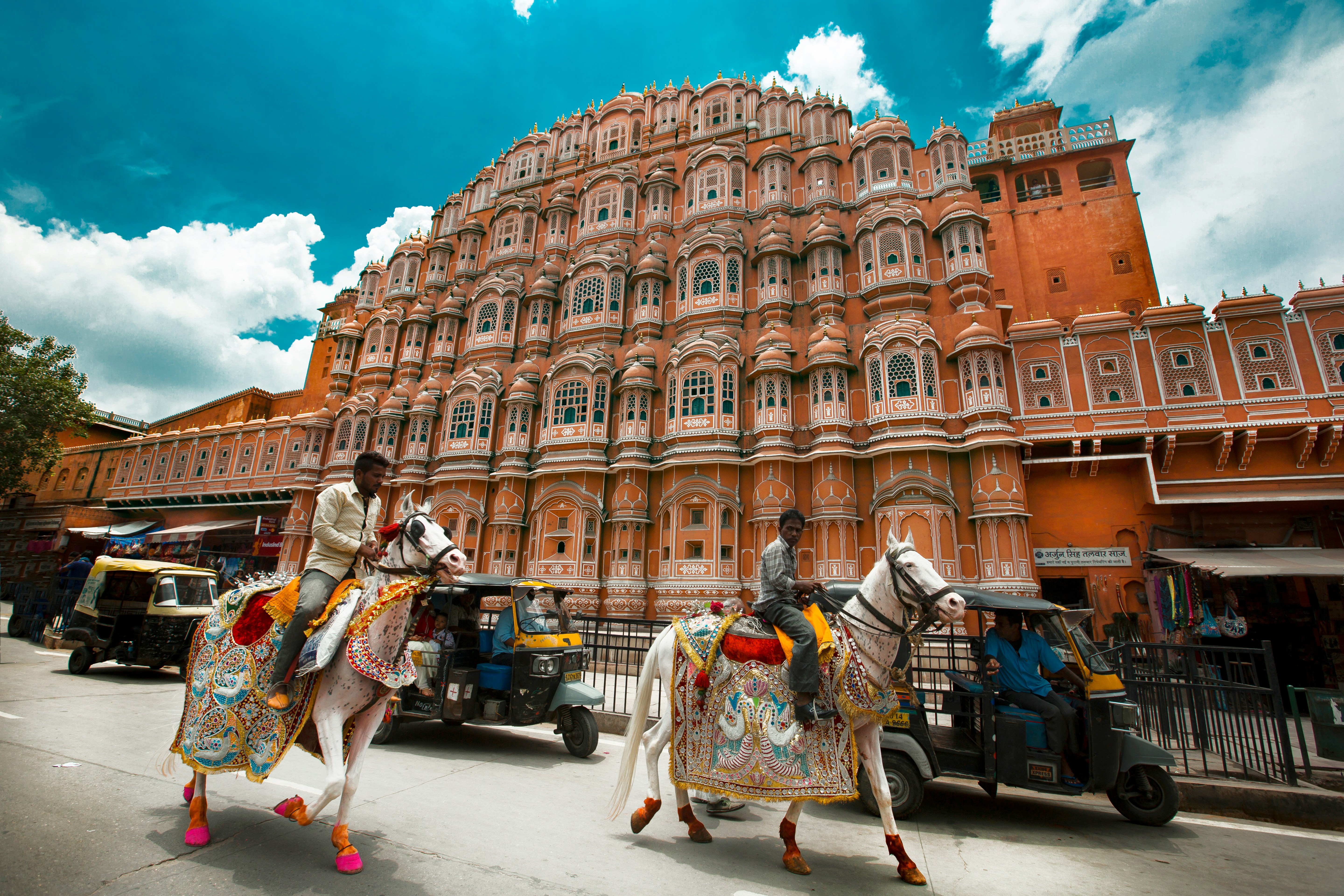 Why Jaipur's Hawa Mahal Never Fails To Mesmerise Tourists