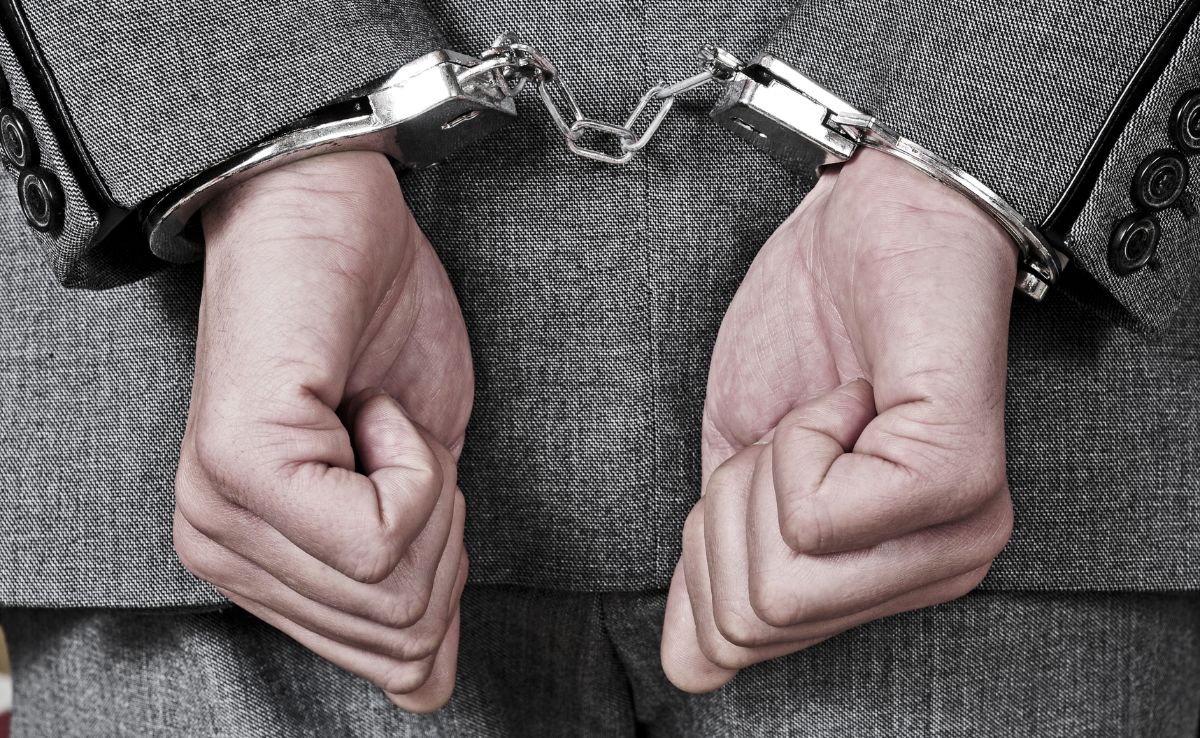 बदरपुर बस स्टैंड पर युवक की हत्या और लूट की गुत्थी पुलिस ने 72 घंटे में सुलझी, 3 आरोपी गिरफ्तार
