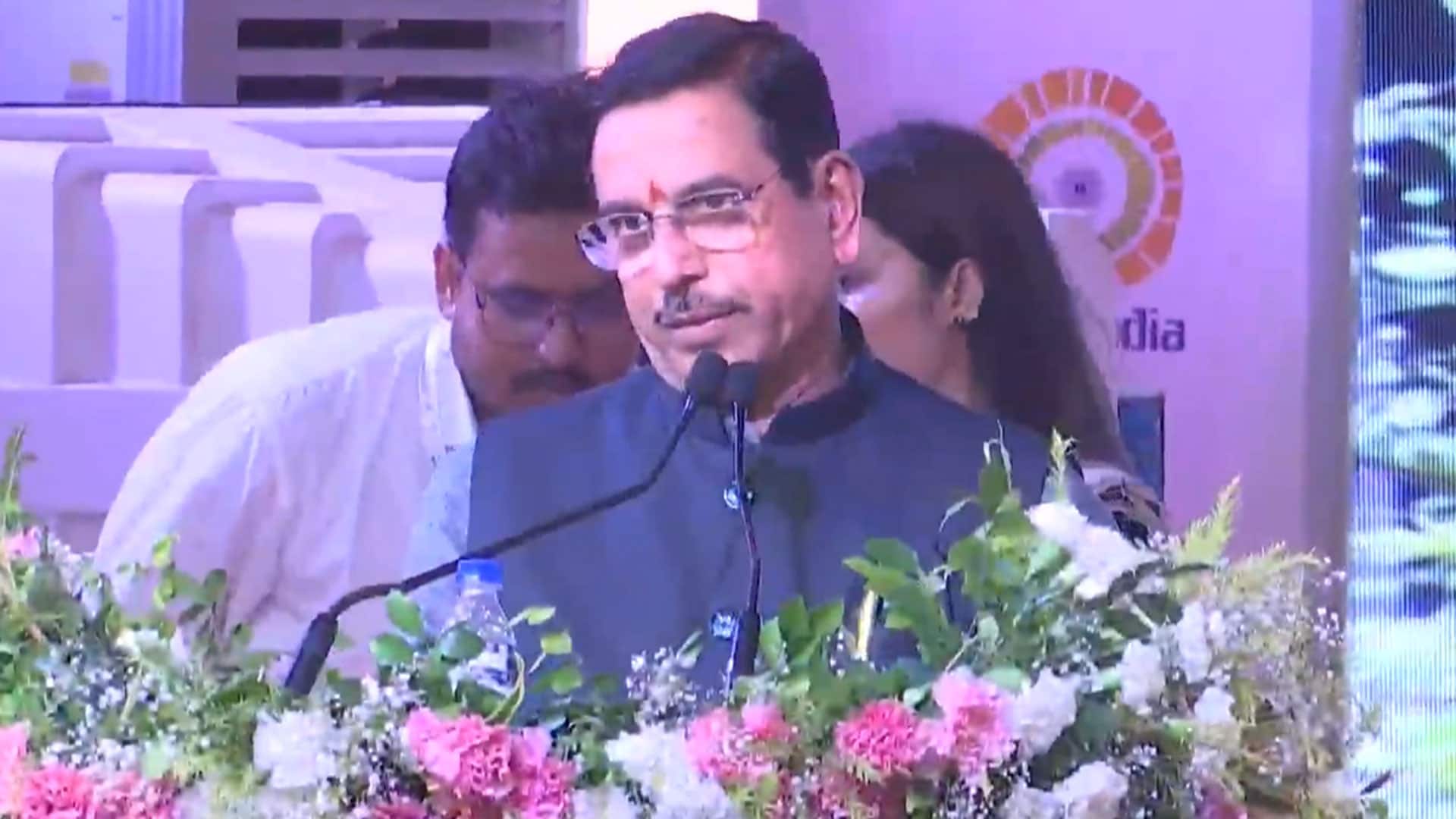 "Requires Less Space": Minister Launches State-Of-The-Art Grain Silo In Bihar