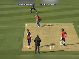 VIDEO: फिन एलन ने तोड़ दिया क्रिस गेल का रिकॉर्ड, टी20 के 1 मैच में सर्वाधिक छक्के लगाने वाले बने दुनिया के पहले बल्लेबाज VIDEO: फिन एलन ने तोड़ दिया क्रिस गेल का रिकॉर्ड, टी20 के 1 मैच में सर्वाधिक छक्के लगाने वाले बने दुनिया के पहले बल्लेबाज