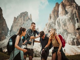 5 Community-Building Experiences That Bring Strangers Together During Travelling 5 Community-Building Experiences That Bring Strangers Together During Travelling