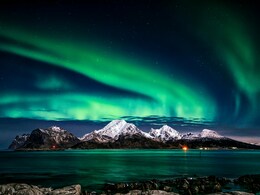 NASA Astronaut Captures Aurora From Space - See It On Earth Too