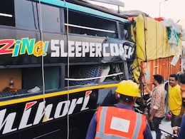 Road Accident : झोपेत घात झाला, मुंबई नागपूर राष्ट्रीय महामार्गावर भीषण अपघात; 2 प्रवाशांचा मृत्यू, 15 ते 20 जखमी  Road Accident : झोपेत घात झाला, मुंबई नागपूर राष्ट्रीय महामार्गावर भीषण अपघात; 2 प्रवाशांचा मृत्यू, 15 ते 20 जखमी