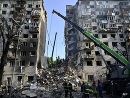 Video Shows Russian Drone Hitting Housing Complex In Kyiv, 14 Killed In Attack Video Shows Russian Drone Hitting Housing Complex In Kyiv, 14 Killed In Attack