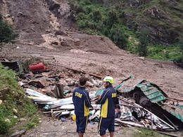 2 Dead, 7 Missing After Uttarakhand Cloudburst, Char Dham Yatra Suspended 2 Dead, 7 Missing After Uttarakhand Cloudburst, Char Dham Yatra Suspended