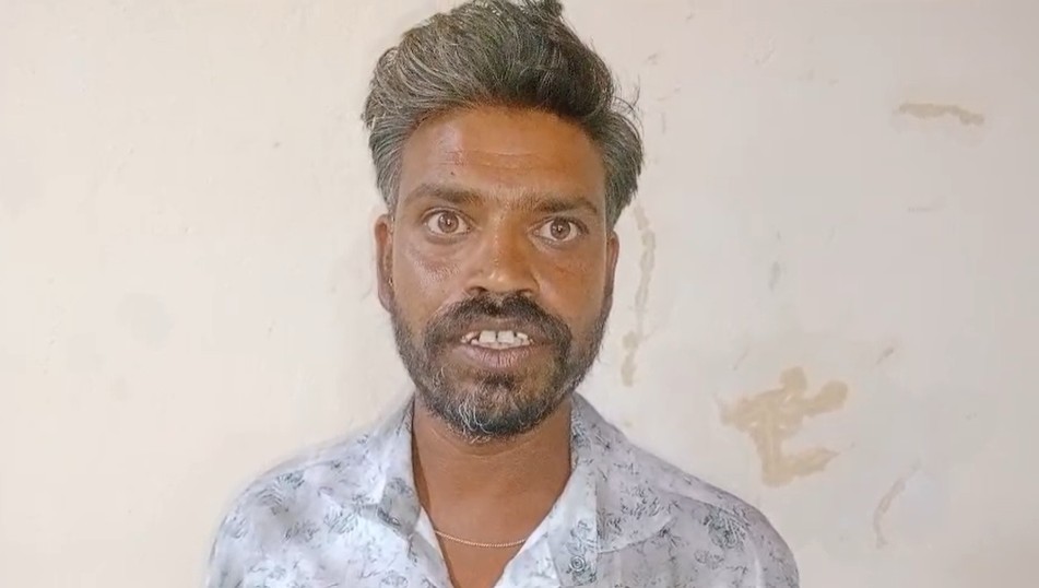 पंचायत सचिव ने मांगे थे पीएम आवास योजना की किस्त जारी करने के लिए 10 हजार रुपए, लोकायुक्त ने रंगे हाथ पकड़ा