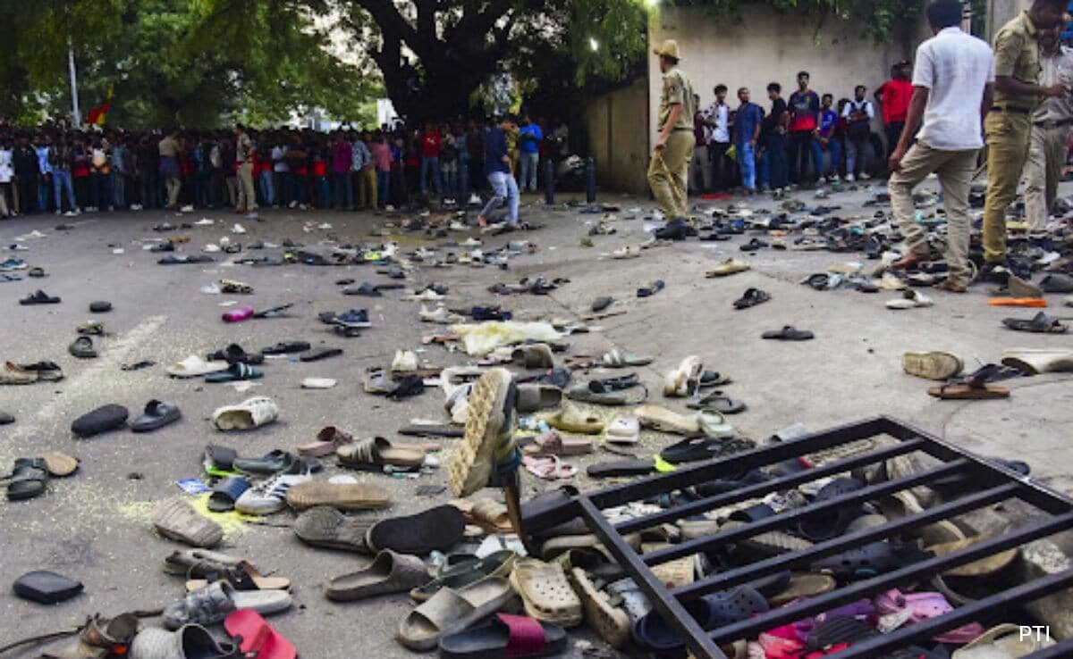 Бенгалуру Декларация че влизането на стадион Чинасвами за програмата за