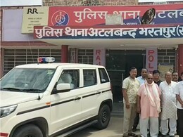 भरतपुर: लॉरेंस बिश्नोई गैंग ने ज्वेलर्स व्यापारी को दी धमकी, 20 लाख फिरौती की मांग; मैसेज में लिखा परिवार की है पूरी जानकारी भरतपुर: लॉरेंस बिश्नोई गैंग ने ज्वेलर्स व्यापारी को दी धमकी, 20 लाख फिरौती की मांग; मैसेज में लिखा परिवार की है पूरी जानकारी
