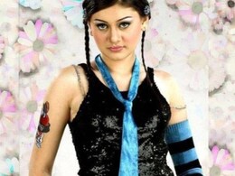 How Shefali Jariwala's <i>Kaanta Laga</i> Became A Major Pop-Culture Moment In The 2000s