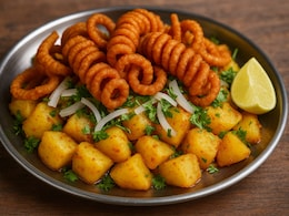 Bhungla Batata From Bhuj: The Street Food Classic You Have Got To Try