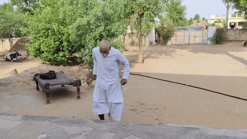 80 की आयु में भी दौड़ते हैं युवाओं से तेज, 25 साल पहले 2 बार आया हार्ट अटैक, योग ने बदली जिंदगी