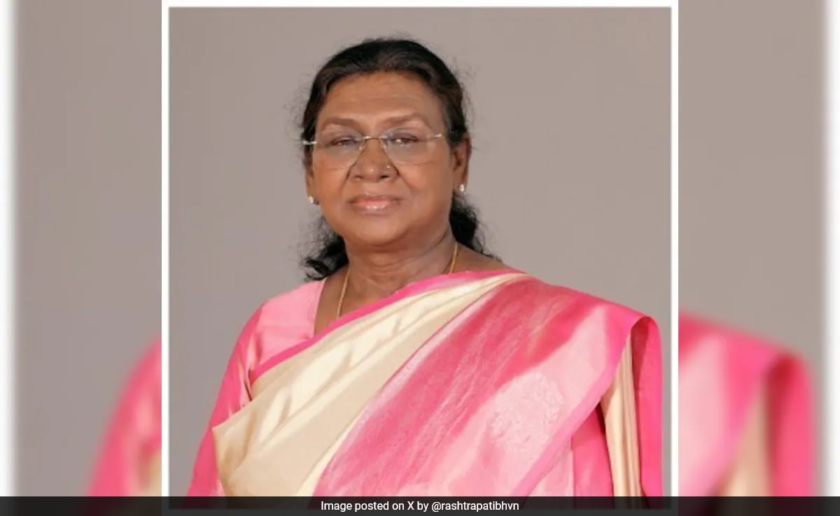 Ню Делхи Премиерът Нарендра Моди в петък поведе нацията в