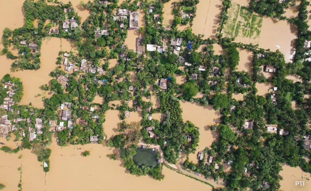 Баласоре Authorities have issued an alert as the water level