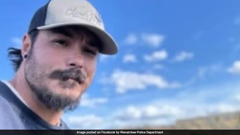 FBI Hunts For Ex-Soldier Travis Decker, Wanted In Deaths Of 3 Daughters
