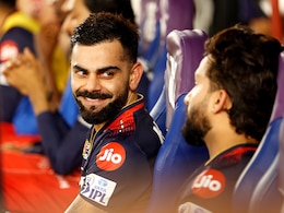 Rajat Patidar Breaks 'Captaincy Tradition' For Virat Kohli, Wins Hearts Rajat Patidar Breaks 'Captaincy Tradition' For Virat Kohli, Wins Hearts