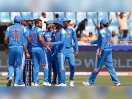 विश्व क्रिकेट का यह खिलाड़ी था फिल्मों में "जूनियर आर्टिस्ट", एक दिन में कमाता था 600 रुपये विश्व क्रिकेट का यह खिलाड़ी था फिल्मों में "जूनियर आर्टिस्ट", एक दिन में कमाता था 600 रुपये